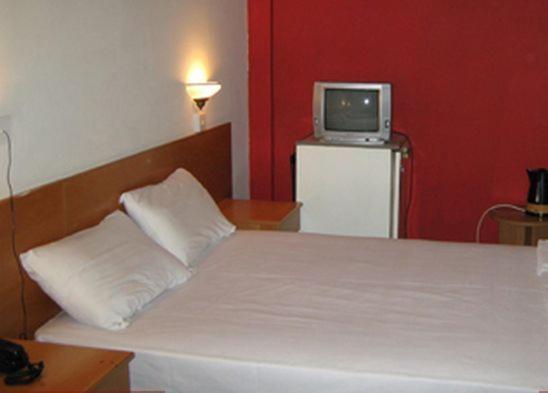 Sky Hotel Nicosia Eksteriør billede
